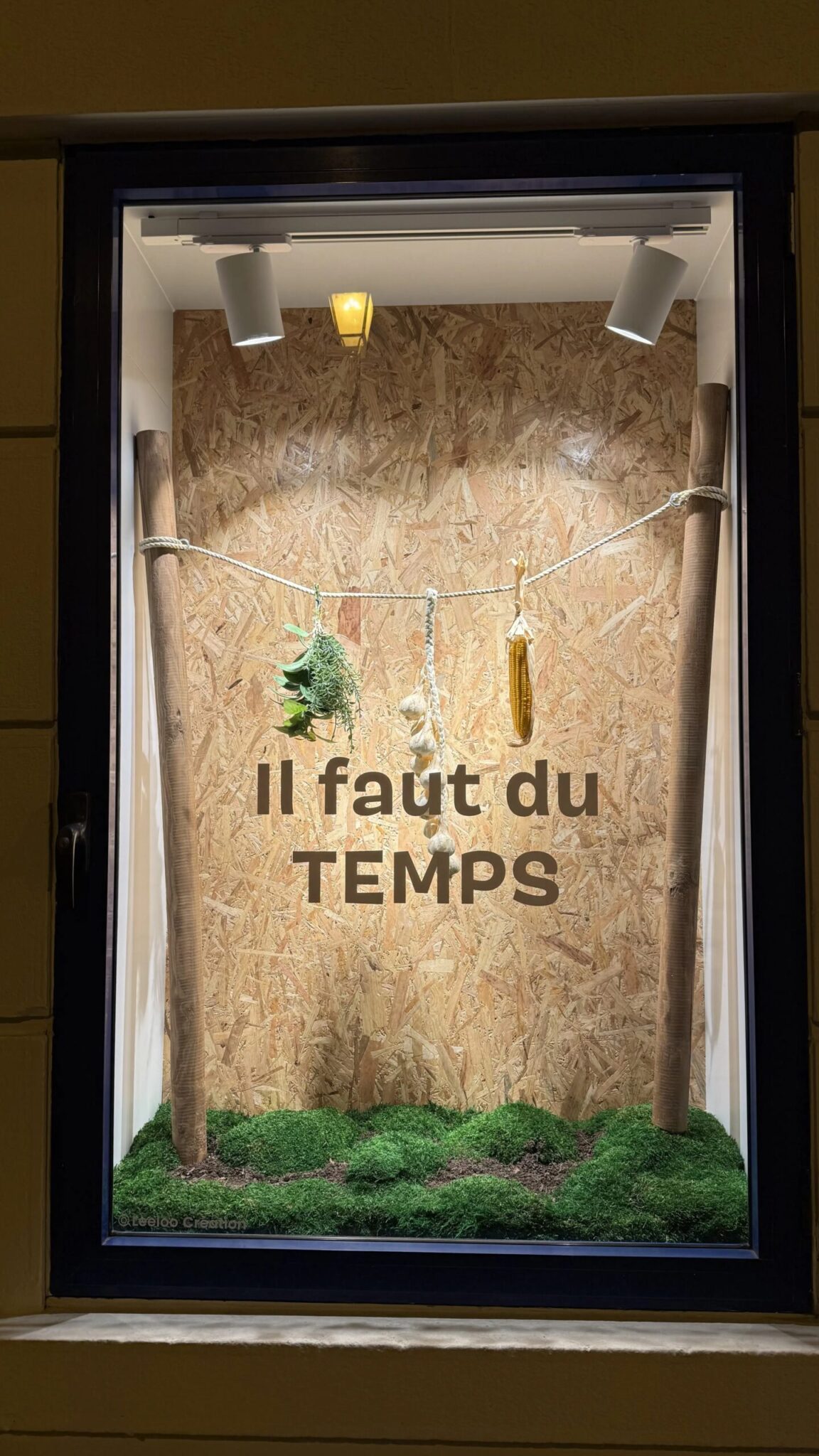 Biocoop, Scénographie de cinq vitrines